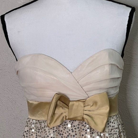 Betsey Johnson gold sequin strapless mini dress - Picture 3 of 9